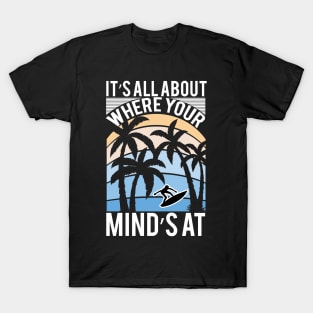 surf life ocean beach sun vaction T-Shirt